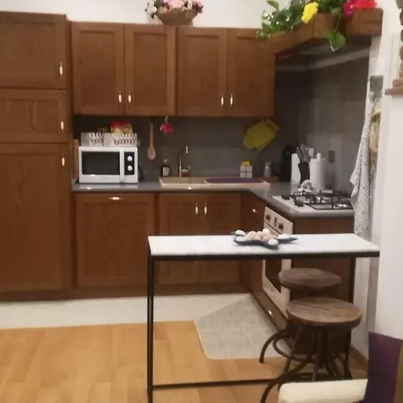 La Casa Di Ely Nel Cuore Di A 30 Mt Dal Mare Appartement *